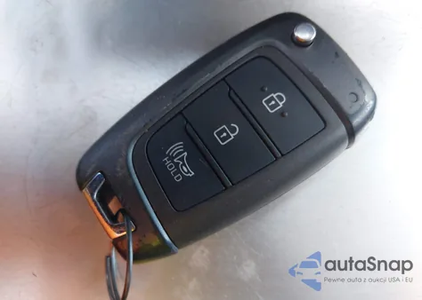 2021 Hyundai Venue Se from USA, damaged, VIN KMHRB8A35MU108424